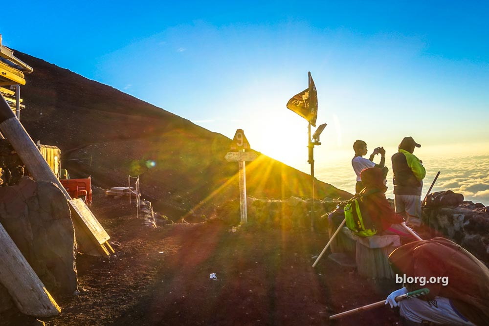Unsuccessfully Climbing Mt. Fuji: A Tired Tale