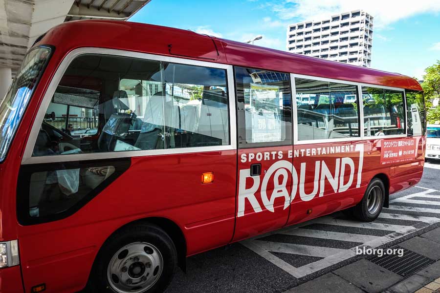 round1 okinawa bus